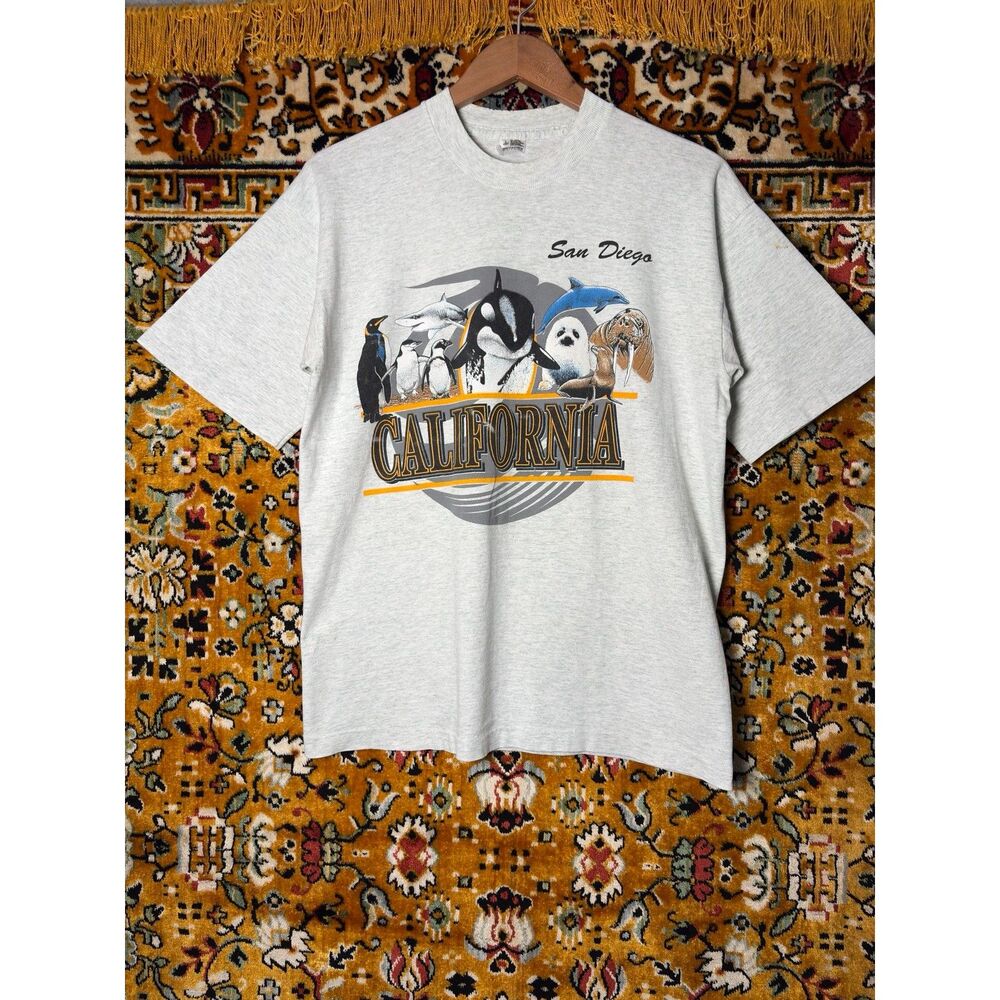 Vintage 90s San Diego Zoo California Marine Life Single Stitch Tee L